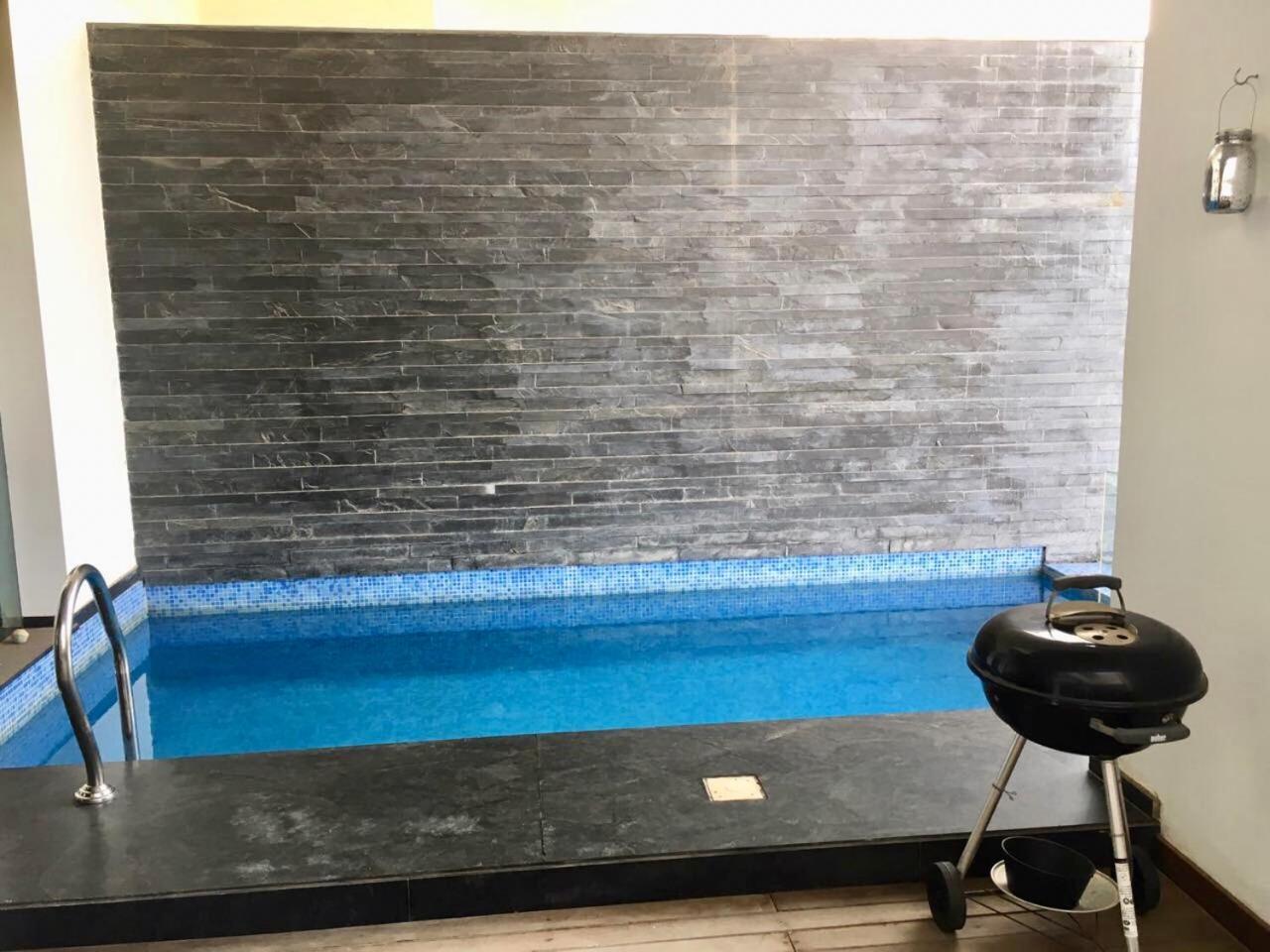 Infiniti Bay Private Pool Villa Dabolim Eksteriør billede